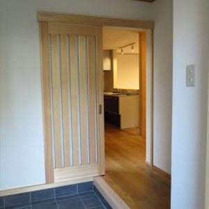 桧無垢の造作建具