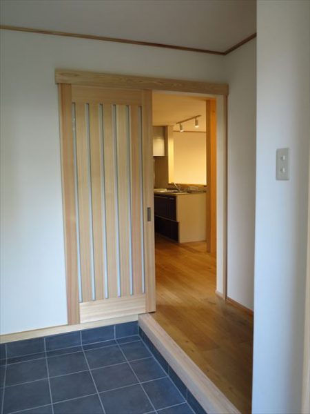 桧無垢の造作建具